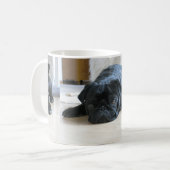 Schwarzer Mops Kaffeetasse (Vorderseite Links)
