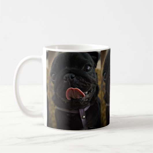 Schwarzer Mops Kaffeetasse (Links)