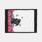 Schwarzer Mops mit blauen Schmetterlingen und Gerb Fleecedecke (Vorderseite (Horizontal))