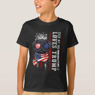 Schwarzer Mops sogar mein Hund Lieben Trump Funny T-Shirt