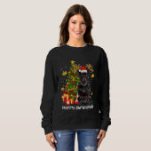 Schwarzer Mops Weihnachtsbaum Lichter Weihnachten Sweatshirt (Vorne ganz)