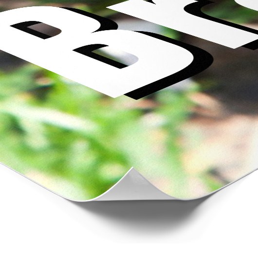 Schwarzer Mops Welpe mit einer Jacke Poster (Ecke)