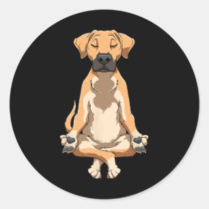 Schwarzer Mund Cur Hund Yoga Lustiger meditierende Runder Aufkleber