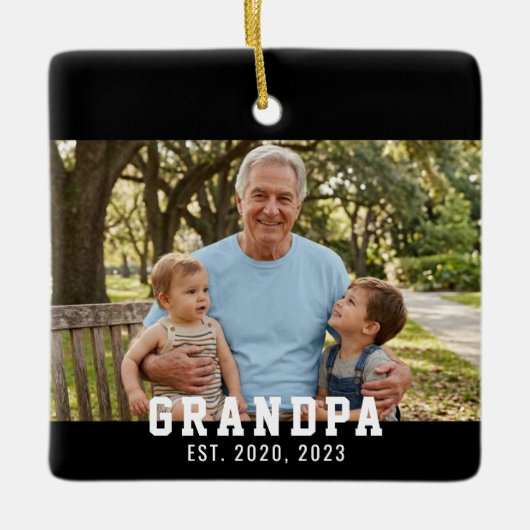 Schwarzer Opa gegründetes Foto  Keramikornament (Vorderseite)