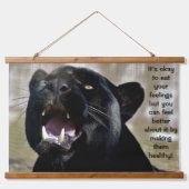 Schwarzer Panther frischer Spaß Wandteppich Mit Holzrahmen (Vorne)