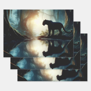 Schwarzer Panther spiegelt sich im Wasserbecken im Geschenkpapier Set