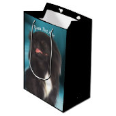 Schwarzer Pekingese Hund Personalisiert Mittlere Geschenktüte (Vorderseite Schrägansicht)