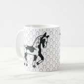 Schwarzer Pinto Cartoon Trotting Horse Illustratio Kaffeetasse (Vorderseite Links)