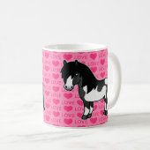 Schwarzer Pinto Shetland Pony auf rosa Liebe Muste Kaffeetasse (VorderseiteRechts)