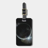 Schwarzer Planet 3D-Abbildung im Universum Gepäckanhänger (Vorderseite vertikal)
