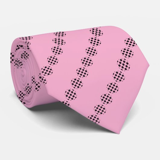 Schwarzer Polka Dot Circles-Muster auf Bubblegum P Krawatte (Gerollt)