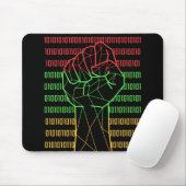 Schwarzer Power Faust von BLM für Geeks Mousepad (Mit Mouse)