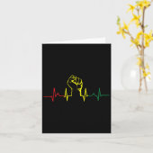 Schwarzer Power Fist Heartbeat Afrikanischer ameri Karte (Gelbe Blume)