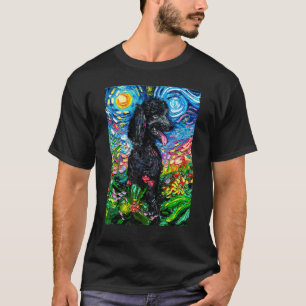 Schwarzer Pudel Sternennacht Hund im Blumengarten T-Shirt