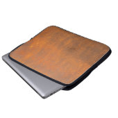 Schwarzer Rost, Metallstruktur nah-up. Laptopschutzhülle (Vorne Knopf)