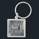 Schwarzer Running Stallion Schlüsselanhänger<br><div class="desc">Dieses Gemälde von Ethan Harper ist faszinierend. Er fasste die Schönheit des Hengstes zusammen,  der mit zwei einfachen Farben assoziiert wurde: schwarz und beige. Dieser zeitgenössische Kunstdruck eines schwarzen Hengstes verleiht jedem Wohnzimmer,  Esszimmer oder Schlafzimmer Charakter.</div>