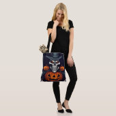 Schwarzer Schädel und Jack-o-Laternen Tasche (Am Model)