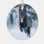 Schwarzer Schäfer im Schnee Keramik Ornament (Links)