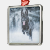 Schwarzer Schäfer im Schnee Ornament Aus Metall (Links)
