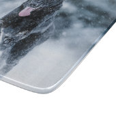 Schwarzer Schäfer im Schnee Schneidebrett (Ecke)