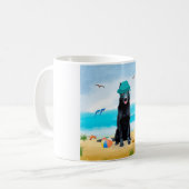 Schwarzer Schäferhund am Strand Kaffeetasse (Vorderseite Links)