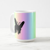 Schwarzer Schmetterling auf Pastell Rainbow Kaffeetasse (Vorderseite Links)