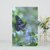 Schwarzer Schmetterling Briefpapier (Stehend Vorderseite)