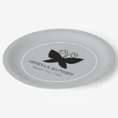 Schwarzer Schmetterling Pappteller (Schrägansicht)