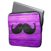 Schwarzer Schnurrbart aus Violett Laptopschutzhülle (Vorderseite Links)
