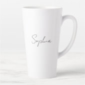 Schwarzer Schriftname oder Monogramm auf Weiß Milchtasse (Rechts)