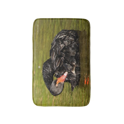 Schwarzer Schwan im Teich Badematte (Vorderseite Vertikal)