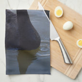 Schwarzer Schwan Schwimmen im Maßteich, Teetücher Geschirrtuch (Viertel Falte)