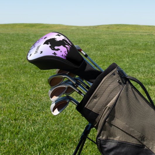 Schwarzer Stallion Golf Headcover (In SItu)