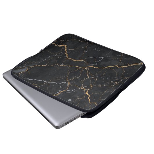 Schwarzer Stein mit goldenen und silbernen Venen Laptopschutzhülle (Vorne Knopf)