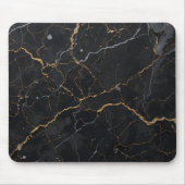 Schwarzer Stein mit goldenen und silbernen Venen Mousepad (Vorne)