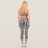 Schwarzer Streifen Capri Leggings (Rückseite)
