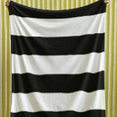Schwarzer Streifen Fleecedecke