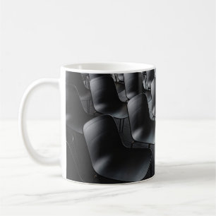 SCHWARZER STUHL LOT KAFFEETASSE