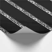 Schwarzer u. Weiß abgestreifter Damast Geschenkpapier (Ecke)