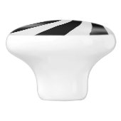 Schwarzer u. weißer gewundener keramikknauf (Seitenansicht)