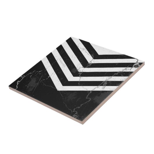 Schwarzer u. weißer Marmor Fliese (Seite)