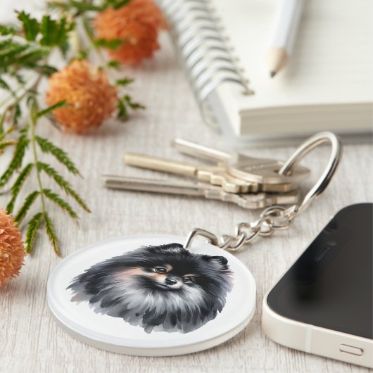 Schwarzer und Grauer Spitz Schlüsselanhänger (Vorderseite rechts)