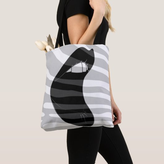 Schwarzer und grauer Totbeutel Tasche (Von Nahem)