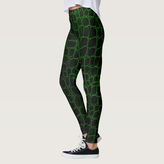 Schwarzer und grüner Alligator Leggings (Links)