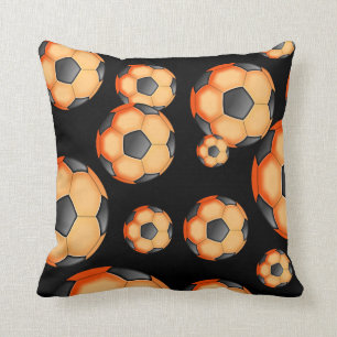 Schwarzer und orange Fußball-Entwurf Kissen