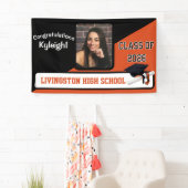 Schwarzer und orangefarbener Abschluss Banner (Insitu)