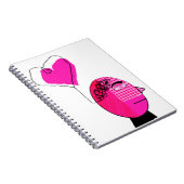 Schwarzer und rosa Mann mit Liebe im Kopf Notizblock (Rechte Seite)