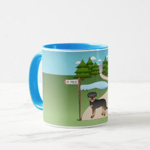 Schwarzer und Tan Rottweiler Hund auf einem Wander Tasse