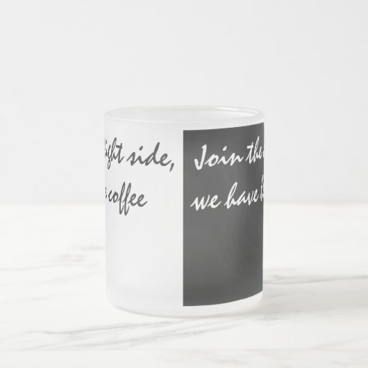 Schwarzer und weißer Kaffee Mattglastasse (Mittel)