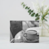 Schwarzer und weißer Kaffee Postkarte (Stehend Vorderseite)
